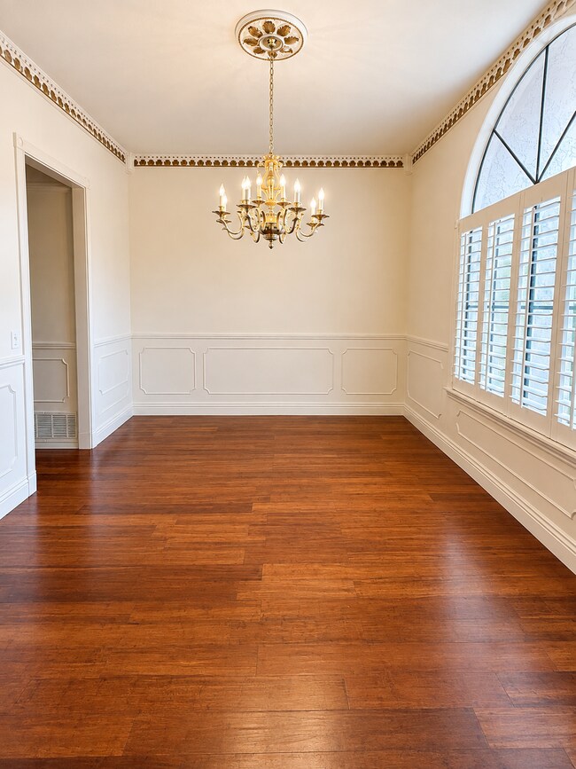 Building Photo - 11785 Avenida Sivrita
