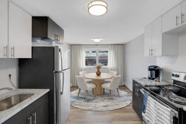 Building Photo - Willow Pointe Apartments