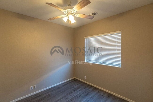 Building Photo - 9304 E Monte Ave