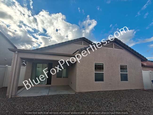 Building Photo - 21184 E Frontier Rd