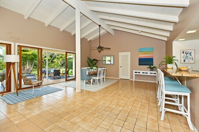 Building Photo - Spacious 3-bedroom, 2 bath home in Kailua