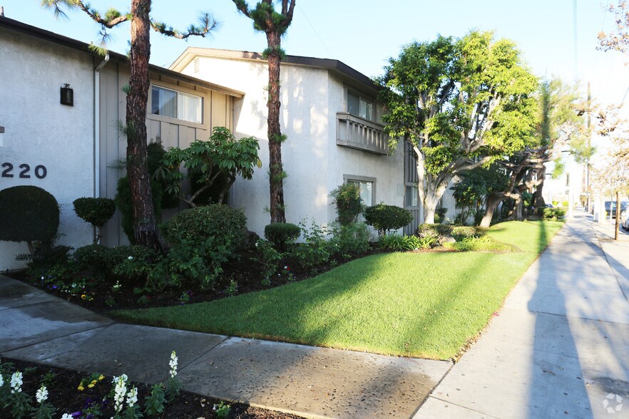 Kimberly Apartments Downey Ca Apartment Finder