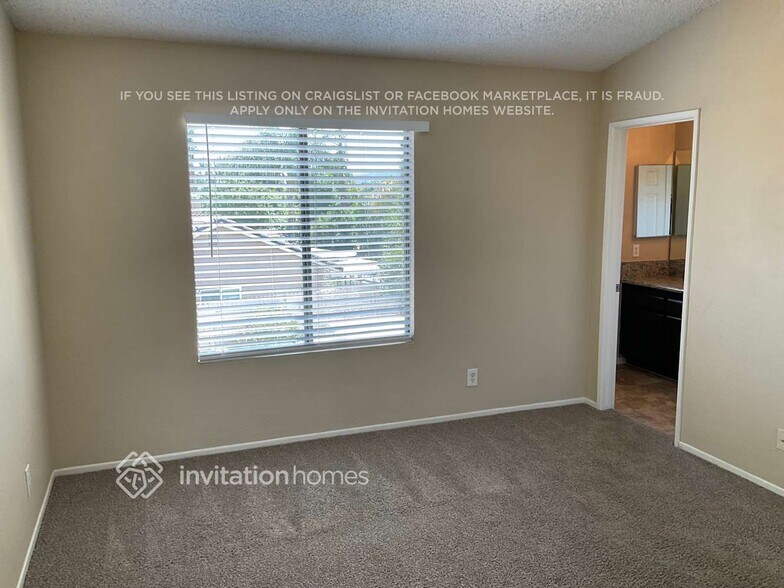 Building Photo - 25983 Whispering Wind Ct