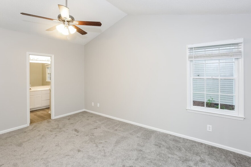 Building Photo - 2134 Dembrigh Ln