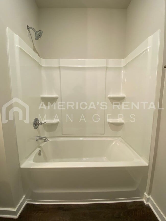 Building Photo - Home for Rent in Thorsby! Available to View Now!