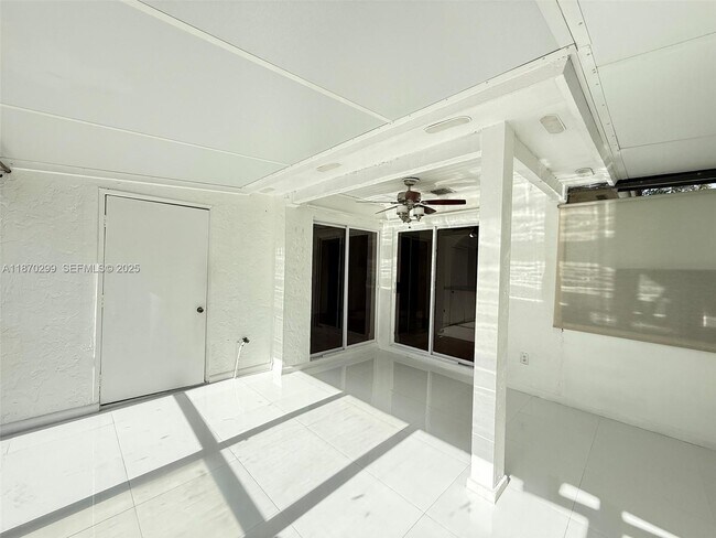 Building Photo - 17230 NW 60th Ct