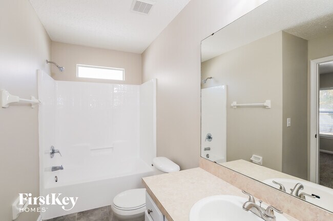 Building Photo - 9241 Hawks Run Ln