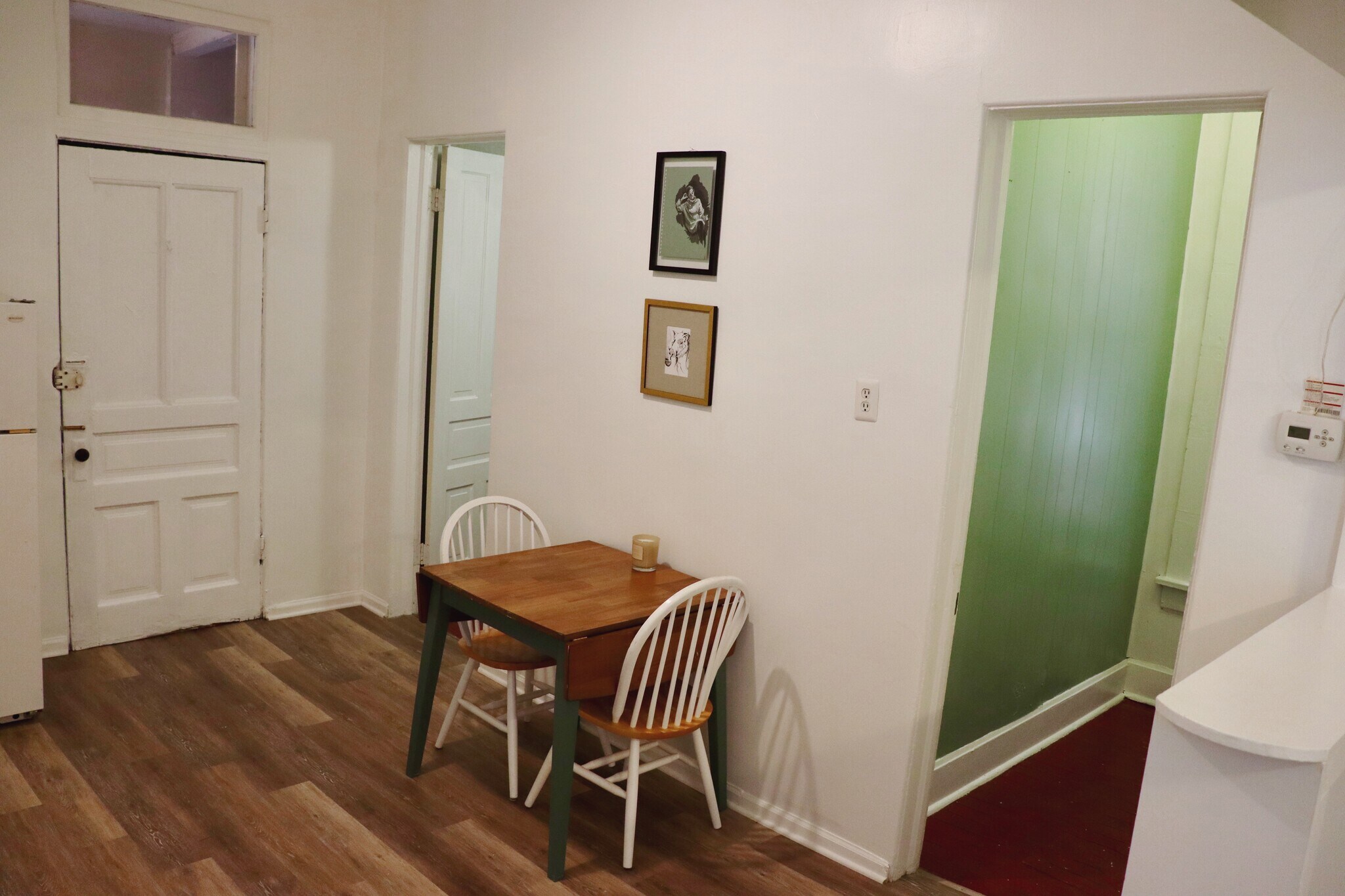 Building Photo - 822 N Wood St