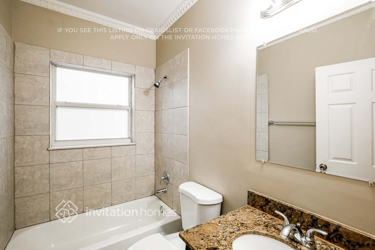 Building Photo - 6821 NW 28th Pl