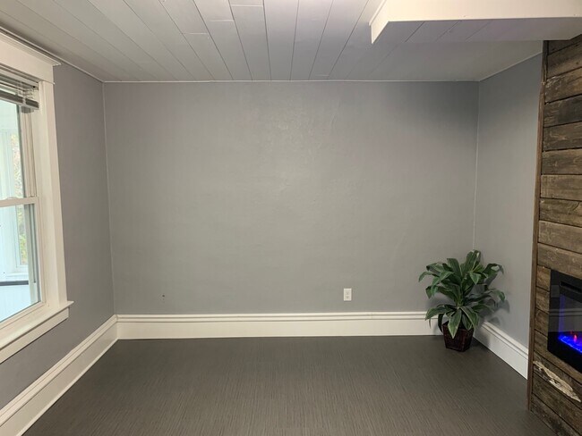 Living Room with Fireplace - 409 State St E