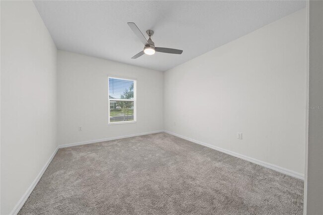 Building Photo - 9061 Oscraft Dr