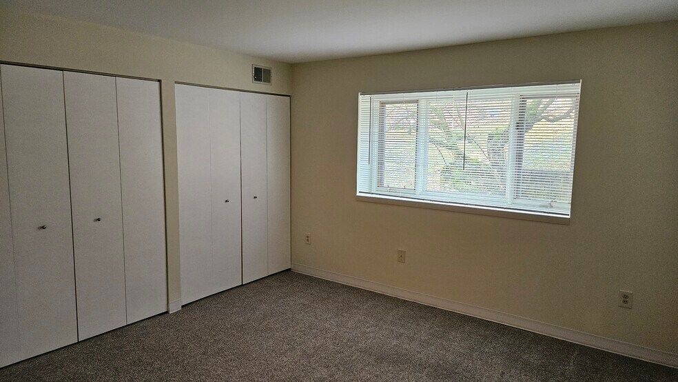 Building Photo - 1209 Kenzie Rd