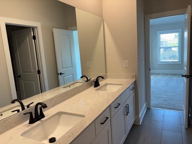 Building Photo - 4050 Sierra Vis Cir