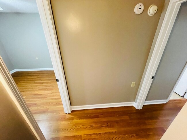 Building Photo - 2BD/2.5BA FOR RENT