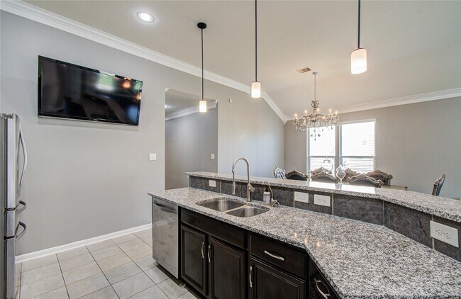 Building Photo - 18707 Naples Ridge Ct