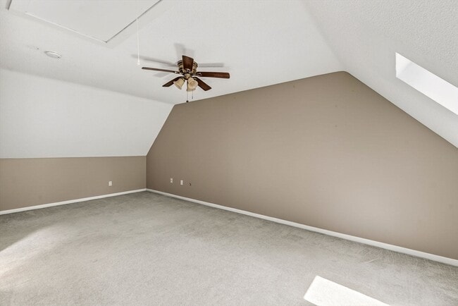 Building Photo - 35 Hazen Rd