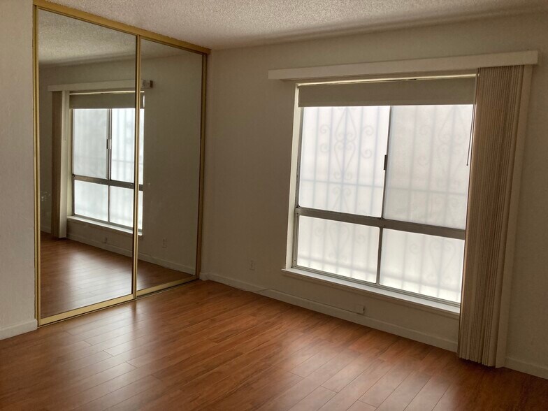 In this space I use to have my bedroom and a mini office, it is that big - 407 Orange St