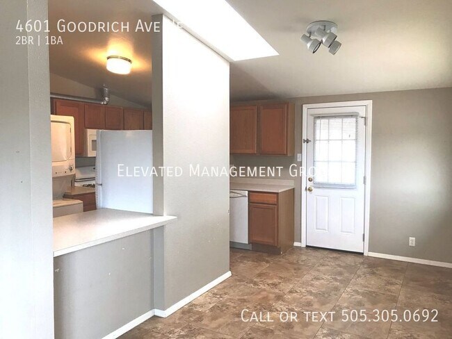 Building Photo - 4601 Goodrich Ave NE