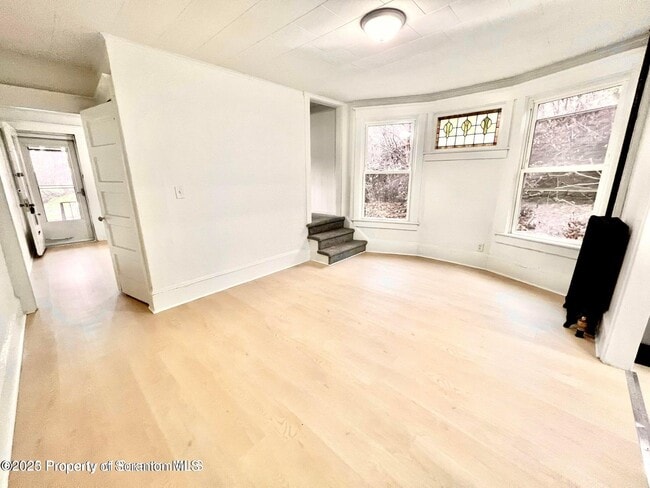 Building Photo - 1421 Olive St