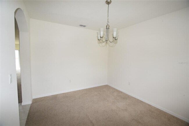 Building Photo - 946 Shady Tree Ln