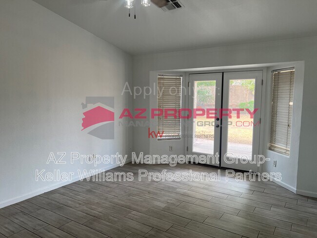 Building Photo - 2447 S 80th Ln