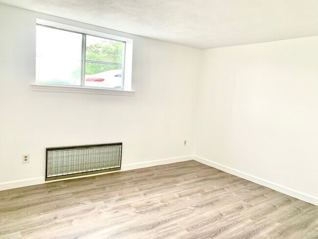 Building Photo - 395 Revere Beach Pkwy
