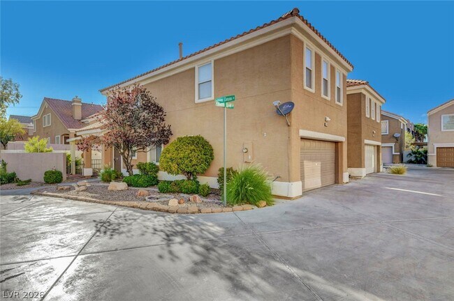 Building Photo - 1453 Morro Creek St