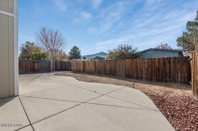 Building Photo - 9435 Stoney Creek Way