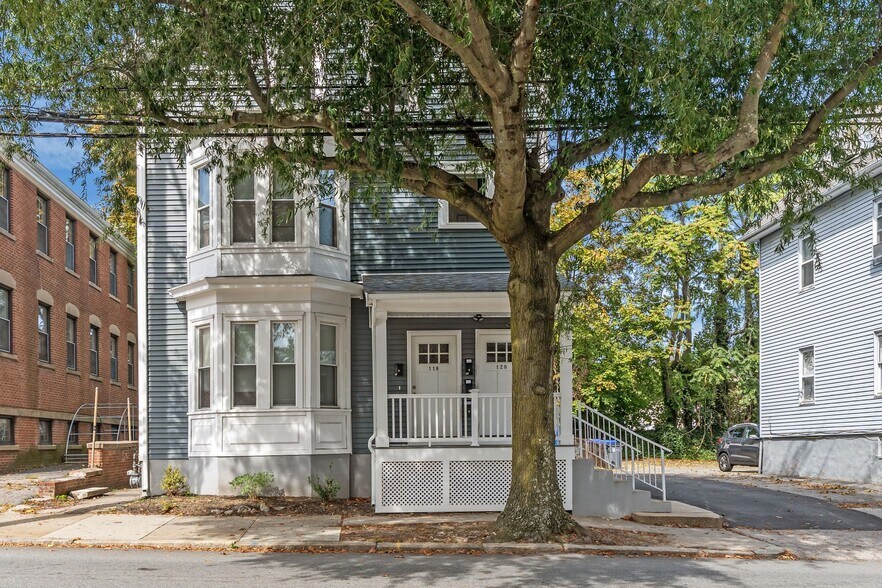 Building Photo - 120 Pitman St