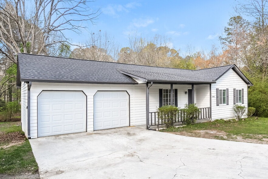 Building Photo - 1890 Lamplighter Way