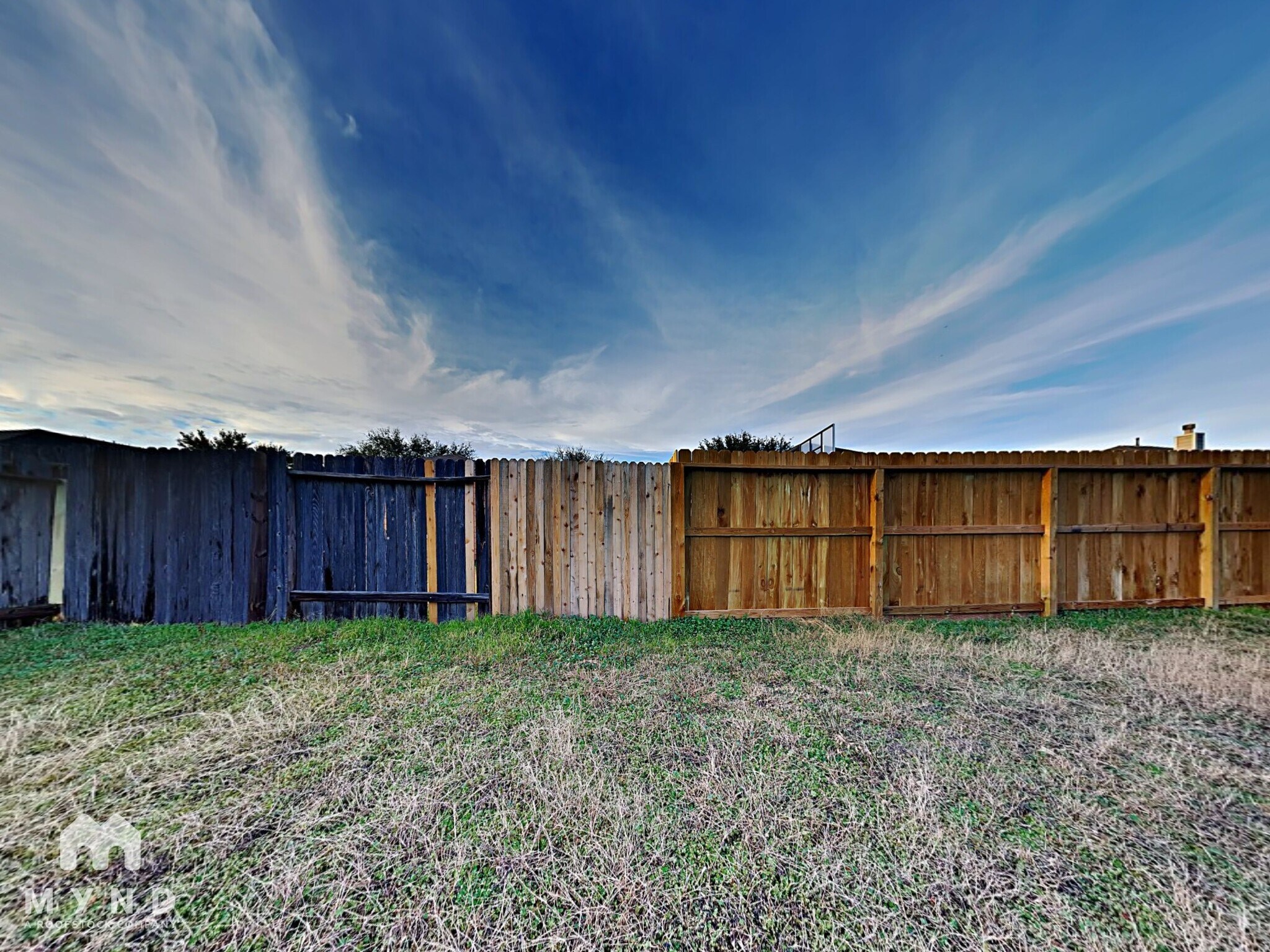 Building Photo - 635 Ashlen Dr