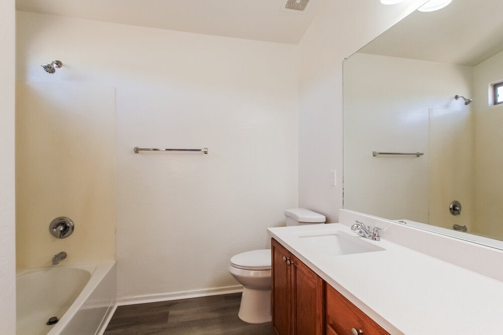 Building Photo - 12056 W Caribbean Ln