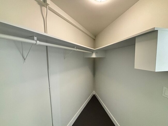 Building Photo - 1341 58th Ave