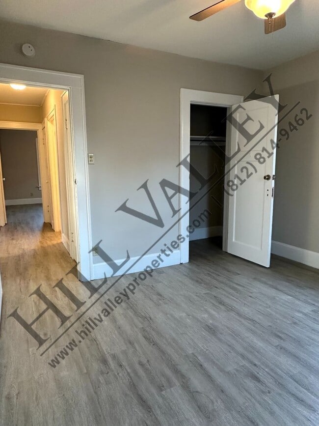 Building Photo - Two Bedroom Home - East