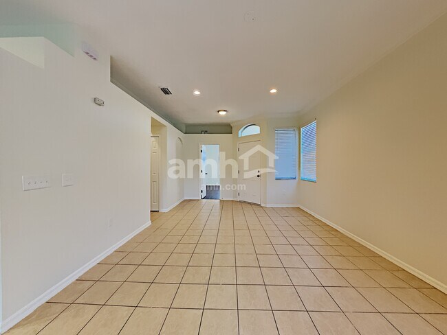 Building Photo - 6424 Orchard Oriole Ln