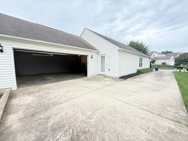 Building Photo - 3134 Red Barn Loop