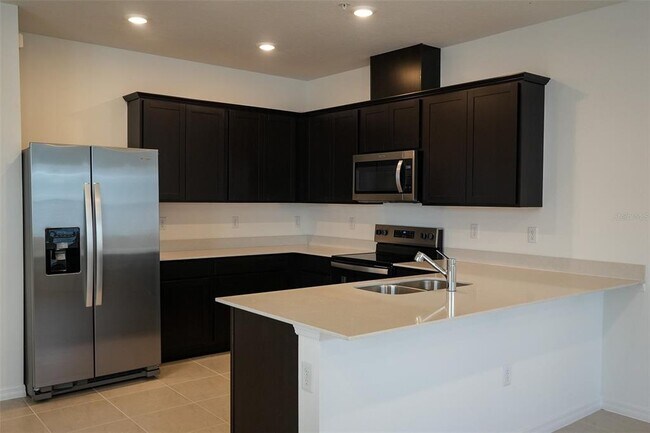 Building Photo - 4565 ORCHARD VIEW Aly