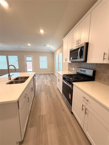 Building Photo - 609 Tidal Dr