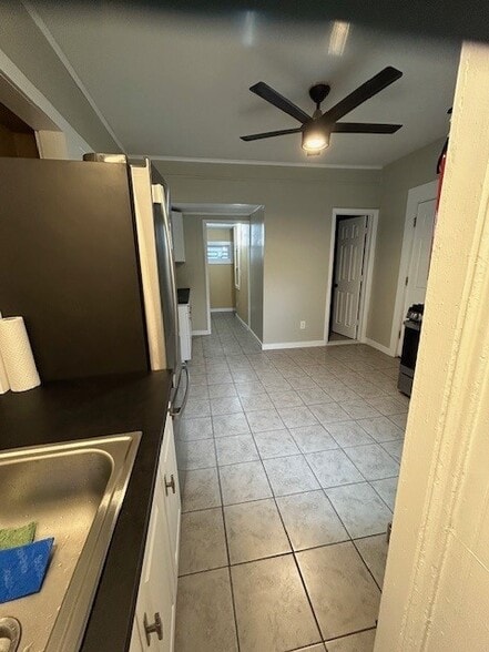 Kitchen - 11 Pine St
