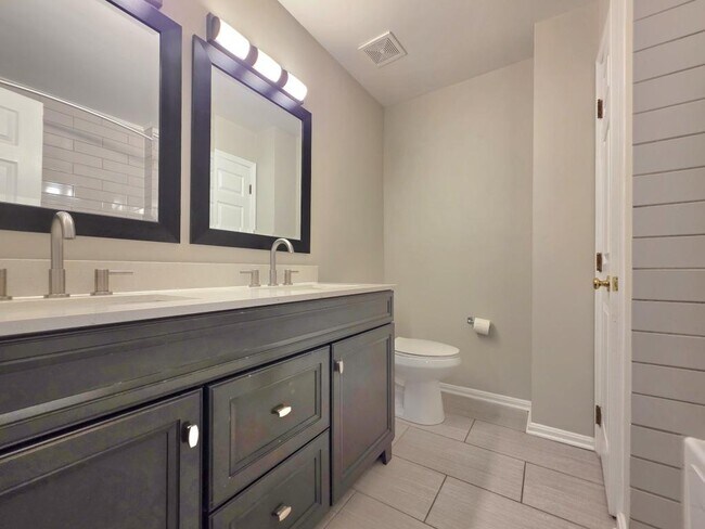 Building Photo - 3643 Crosswater Ct