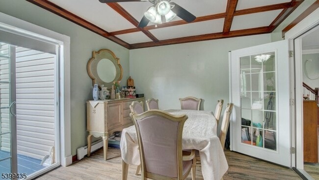 Building Photo - 836 Livingston Rd