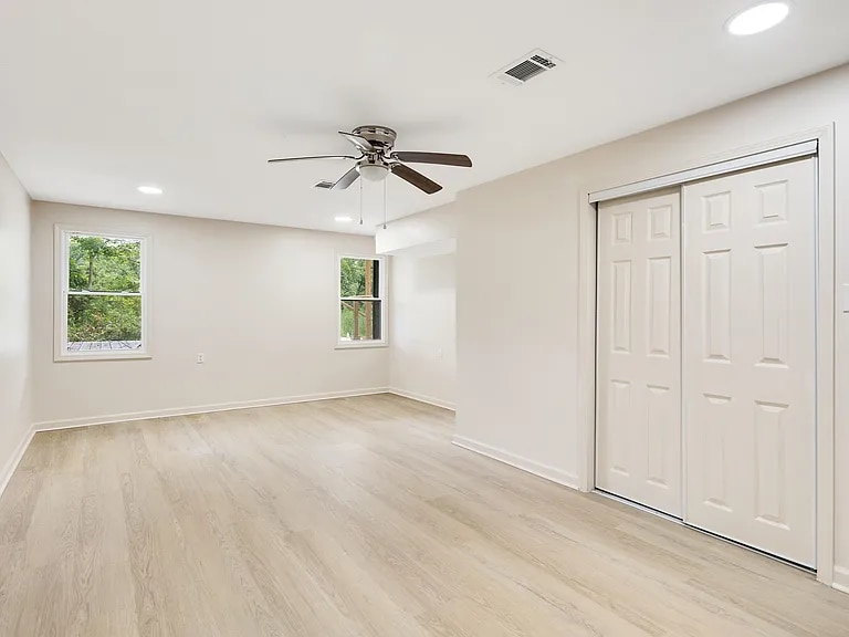 Building Photo - 7441 Walsh Rd