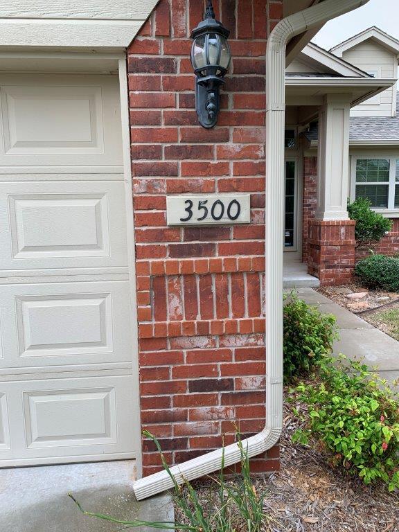 Building Photo - 3500 Frederick Dr