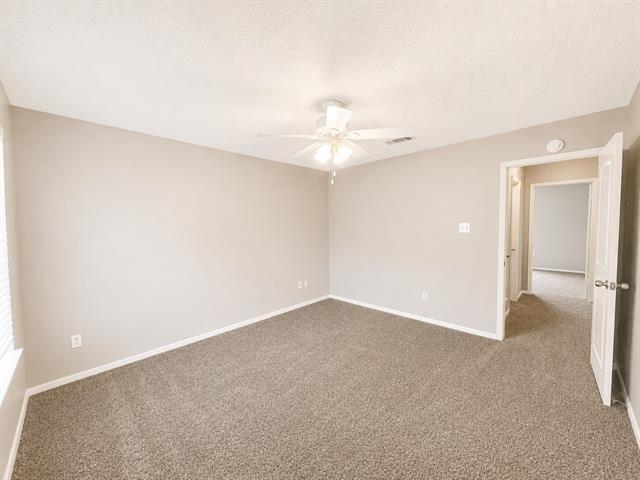 Building Photo - 509 S Beverly St