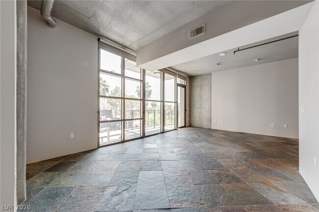 Building Photo - 353 E Bonneville Ave