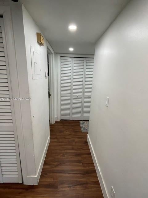 Building Photo - 6010 S Falls Cir Dr
