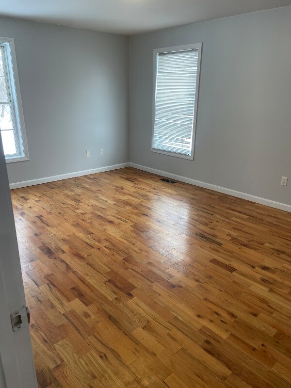 Building Photo - 69 Fairfield St