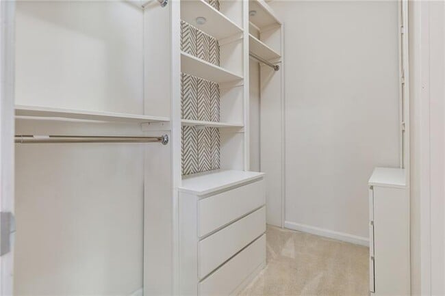 Building Photo - 14 Bryan Springs Rd SW