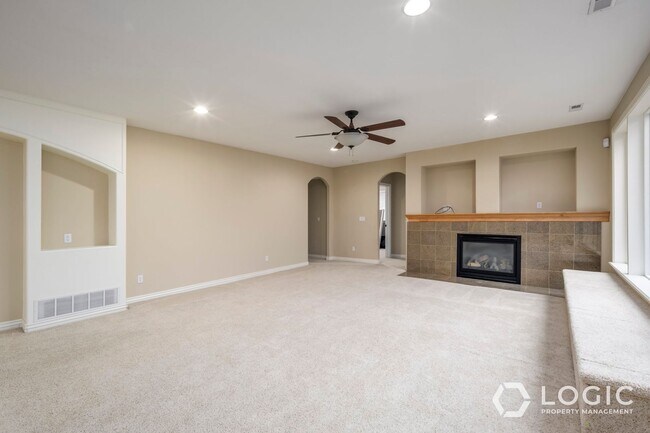 Building Photo - 1852 Centennial Blvd