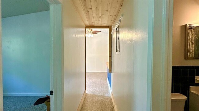 Building Photo - 3051 SW 13th Ct